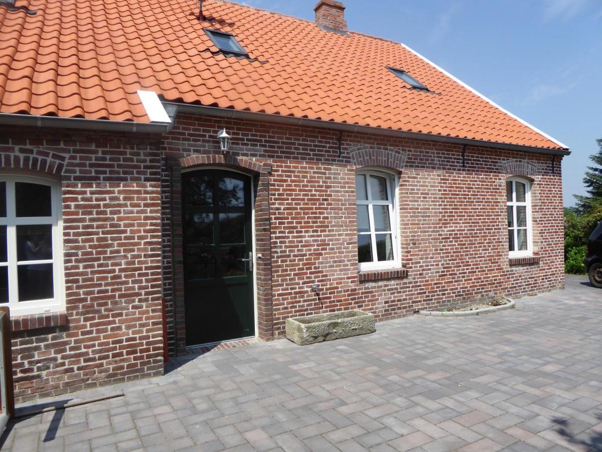 Ferienwohnung Elise Im Gulfhof Am Kanal Grossefehn Luaran gambar