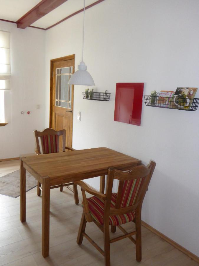 Ferienwohnung Elise Im Gulfhof Am Kanal Grossefehn Luaran gambar